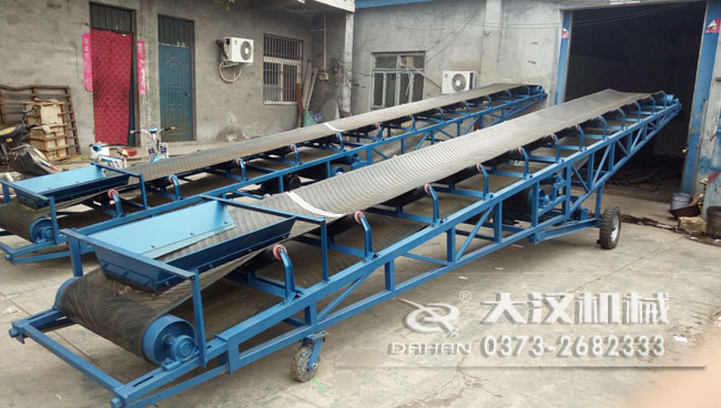 皮帶（dài）輸送機